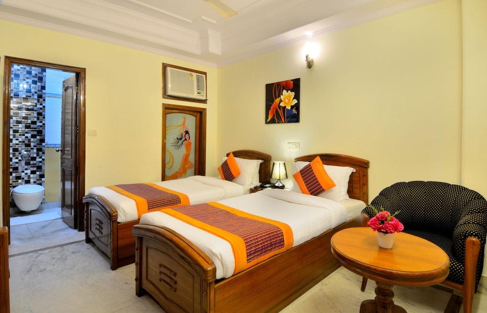 Hotel Pablas International, New Delhi, Near Metro Exterior foto