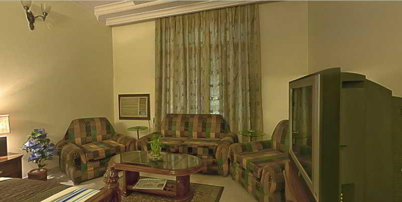 Hotel Pablas International, New Delhi, Near Metro Exterior foto