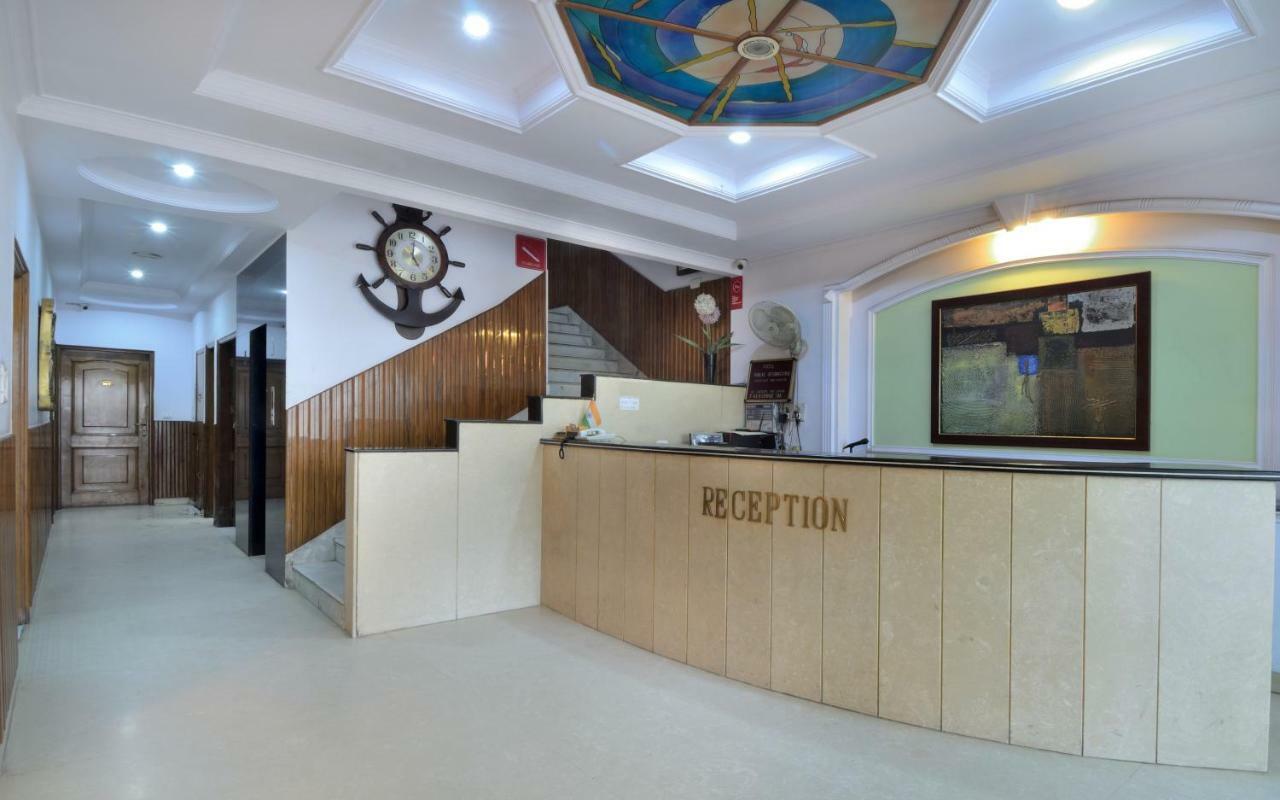 Hotel Pablas International, New Delhi, Near Metro Exterior foto